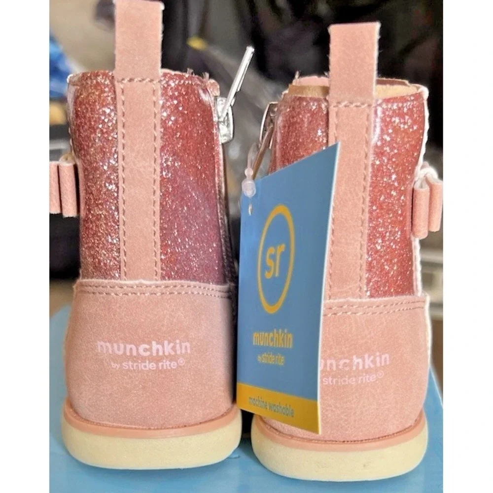 Munchkin by Stride Rite Girl's Size 9M Avalon Blush Side-Zip Boots New In Box
